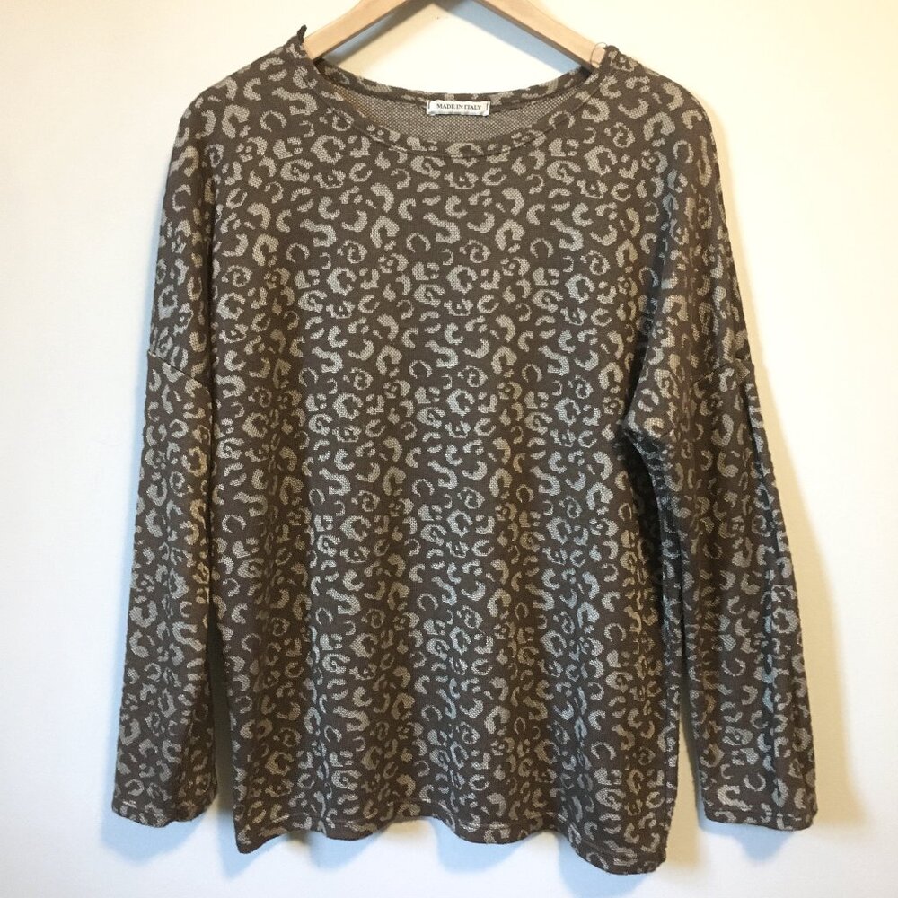 Made in Italy Leopard Rosette Wool Knit Sweater